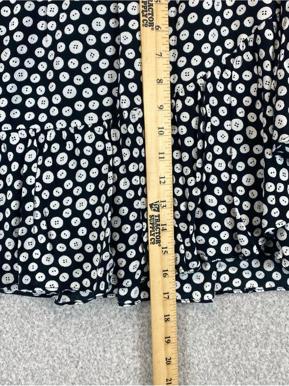 Maeve Anthropologie Paulista Mini Skirt S Button Print Ruffle Black White Travel - Picture 5 of 10